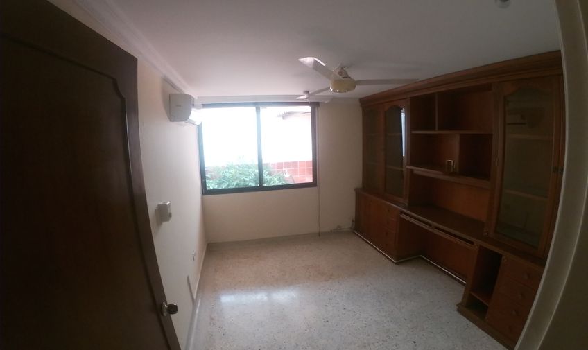 Apartamento, La Riviera, Código: 1885