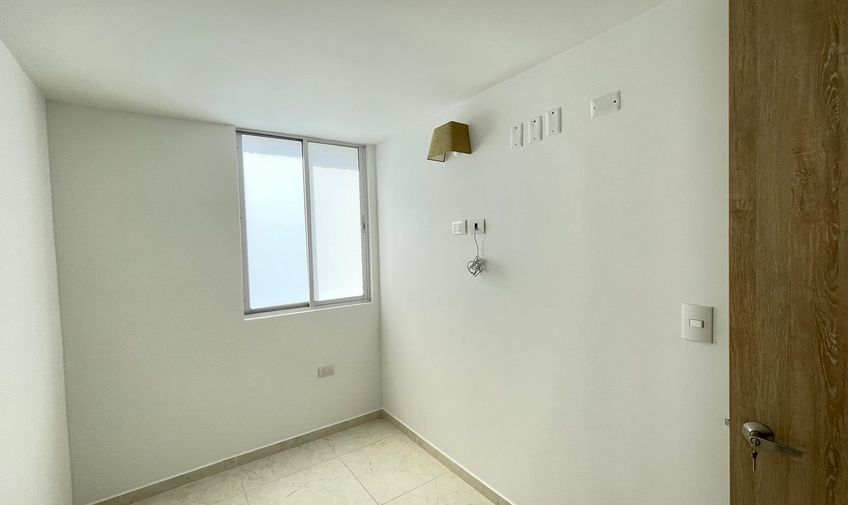 Apartamento, Prados del Este, Código: 1545