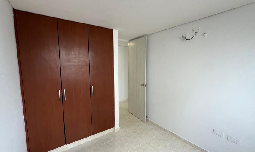 Apartamento, Prados del Este, Código: 1932