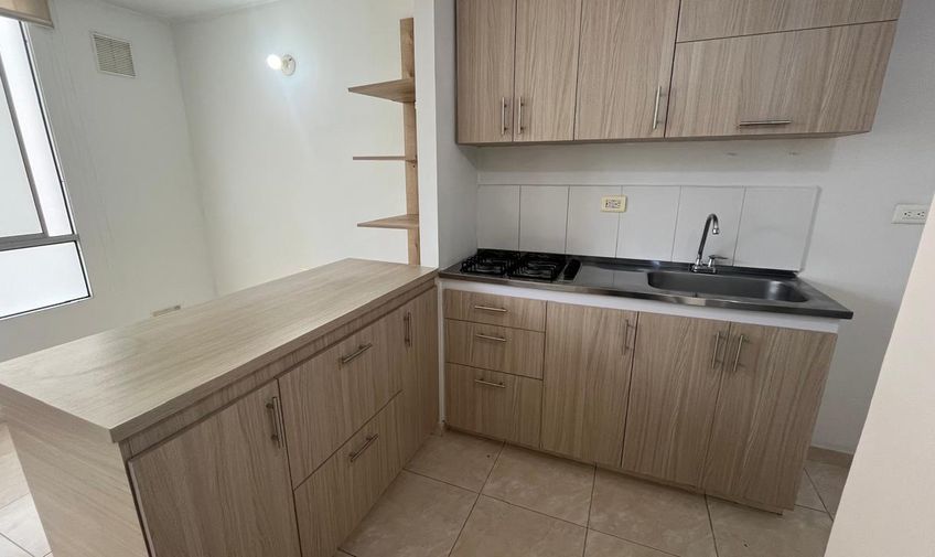 Apartamento, Prados del Este, Código: 1936