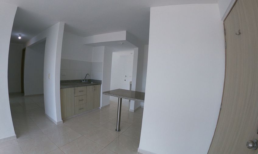 Apartamento, Avenida del Río, Código: 1451