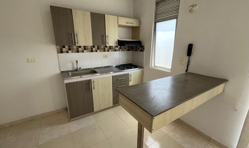 Apartamento, Prados del este, Código: 1098