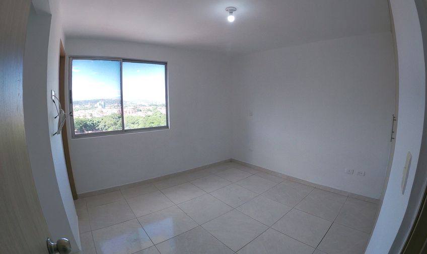 Apartamento, Avenida del Río, Código: 1451