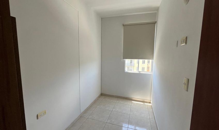 Apartamento, Prados del este, Código: 1098