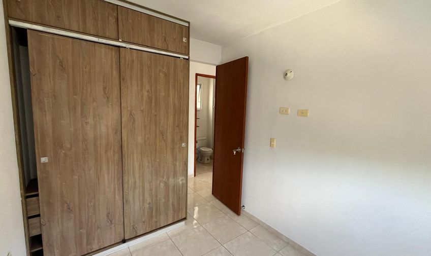 Apartamento, Prados del este, Código: 1098