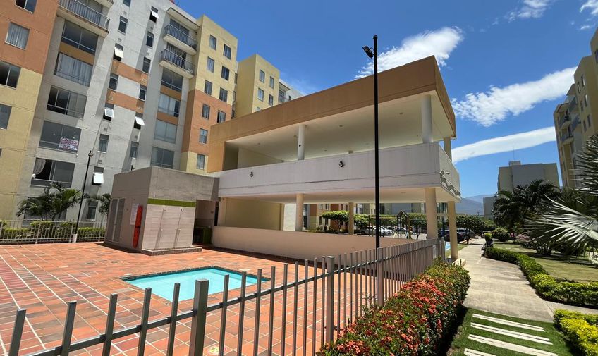 Apartamento, Prados del este, Código: 1098