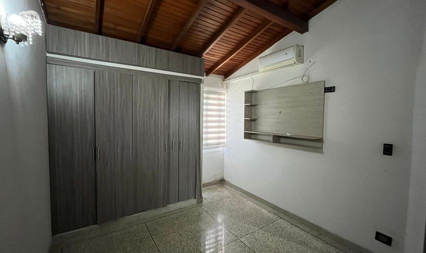 Casa, Niza, Código: 5027